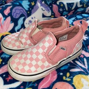 Pink checkered Vans!
